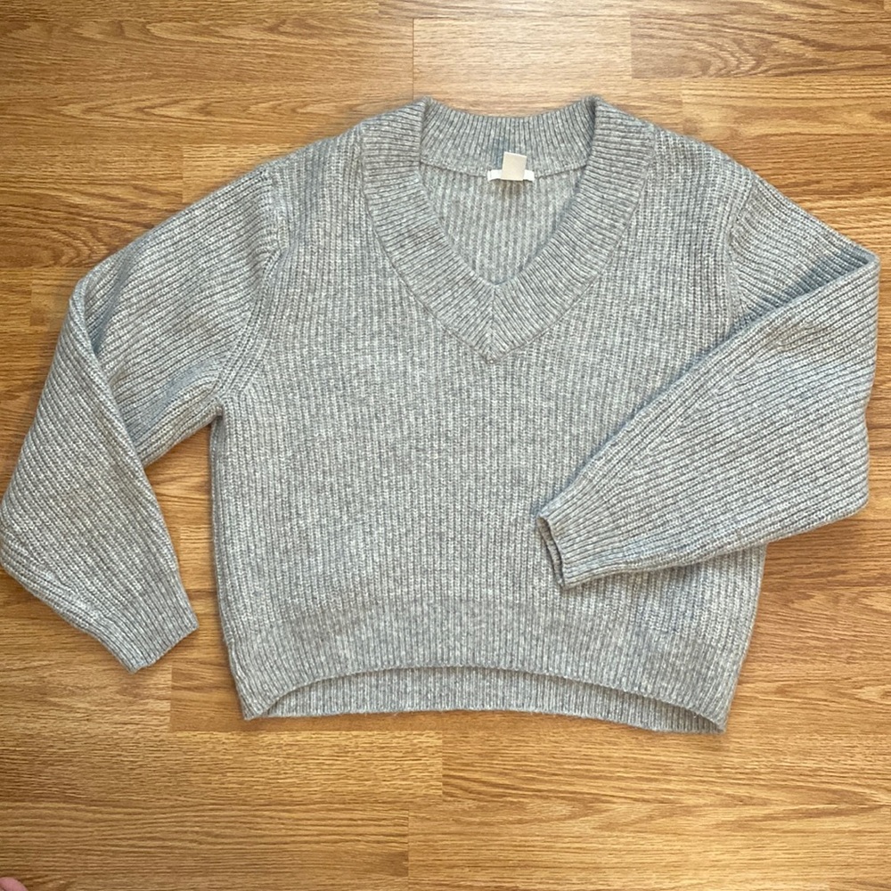 H&M sweater